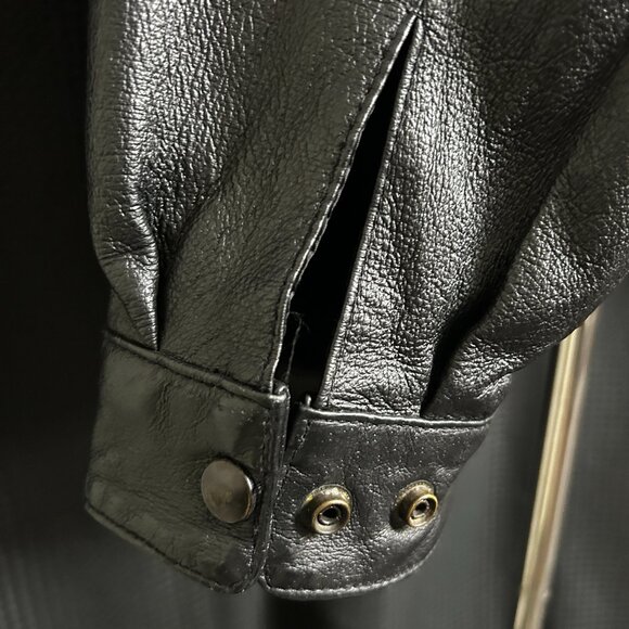 Black Leather Shirt Jacket Shacket Snap Up Pockets Thinsulate EUC - Picture 7 of 9